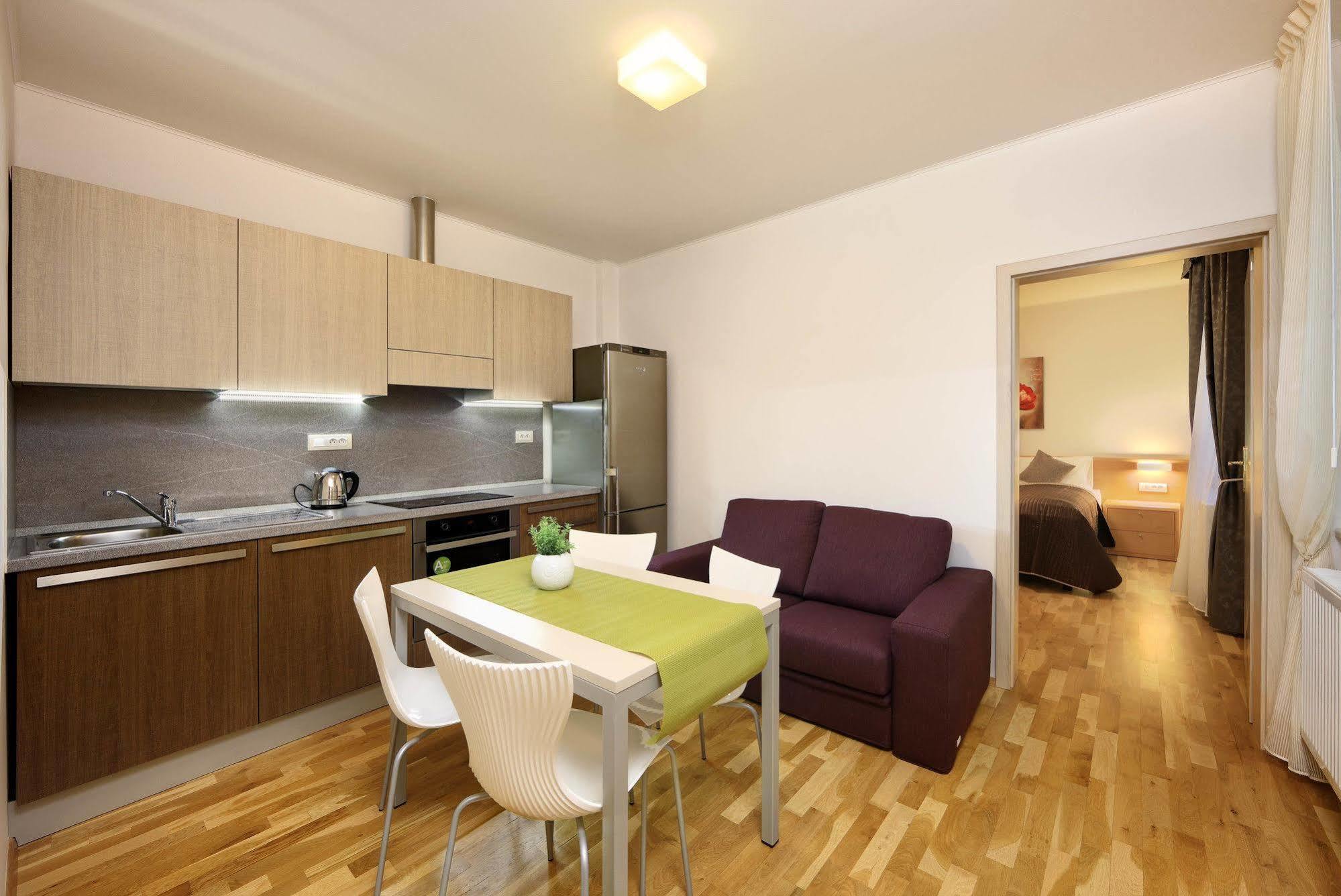 Salvator Superior Apartments Πράγα Εξωτερικό φωτογραφία